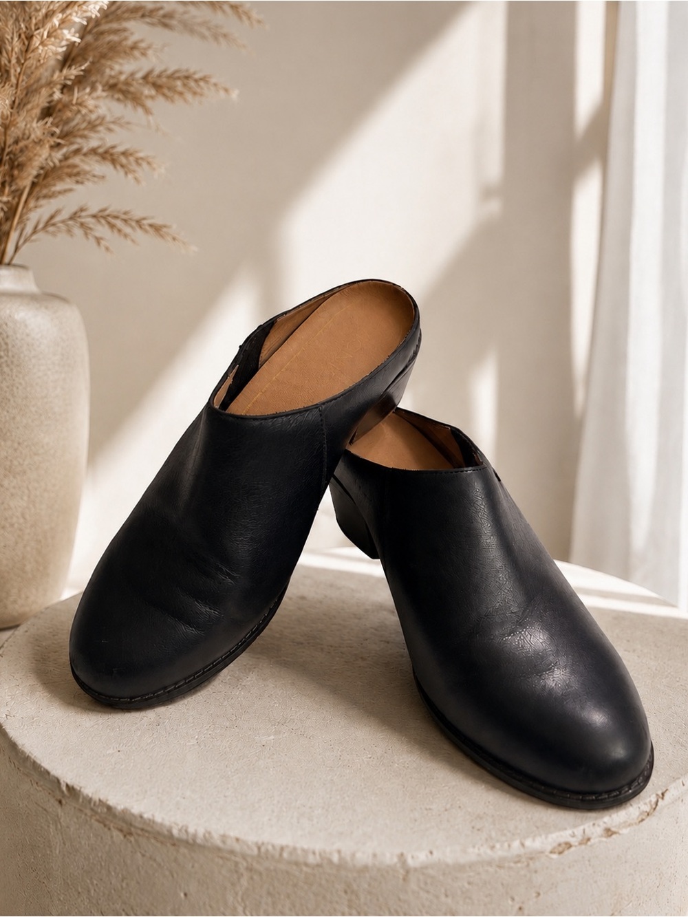 VIONIC Joy Nellie Orthopedic Mules Slip On Comfort Heel Black Size: 9